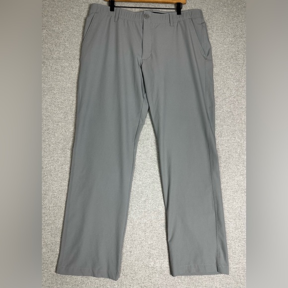 Under Armour Chino Pants Mens 40x32 Gray Stretch Golf Performance Lightweight - Picture 1 of 9